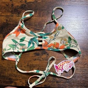 Jolyn Tomcat Bikini Top in “Hamilton”